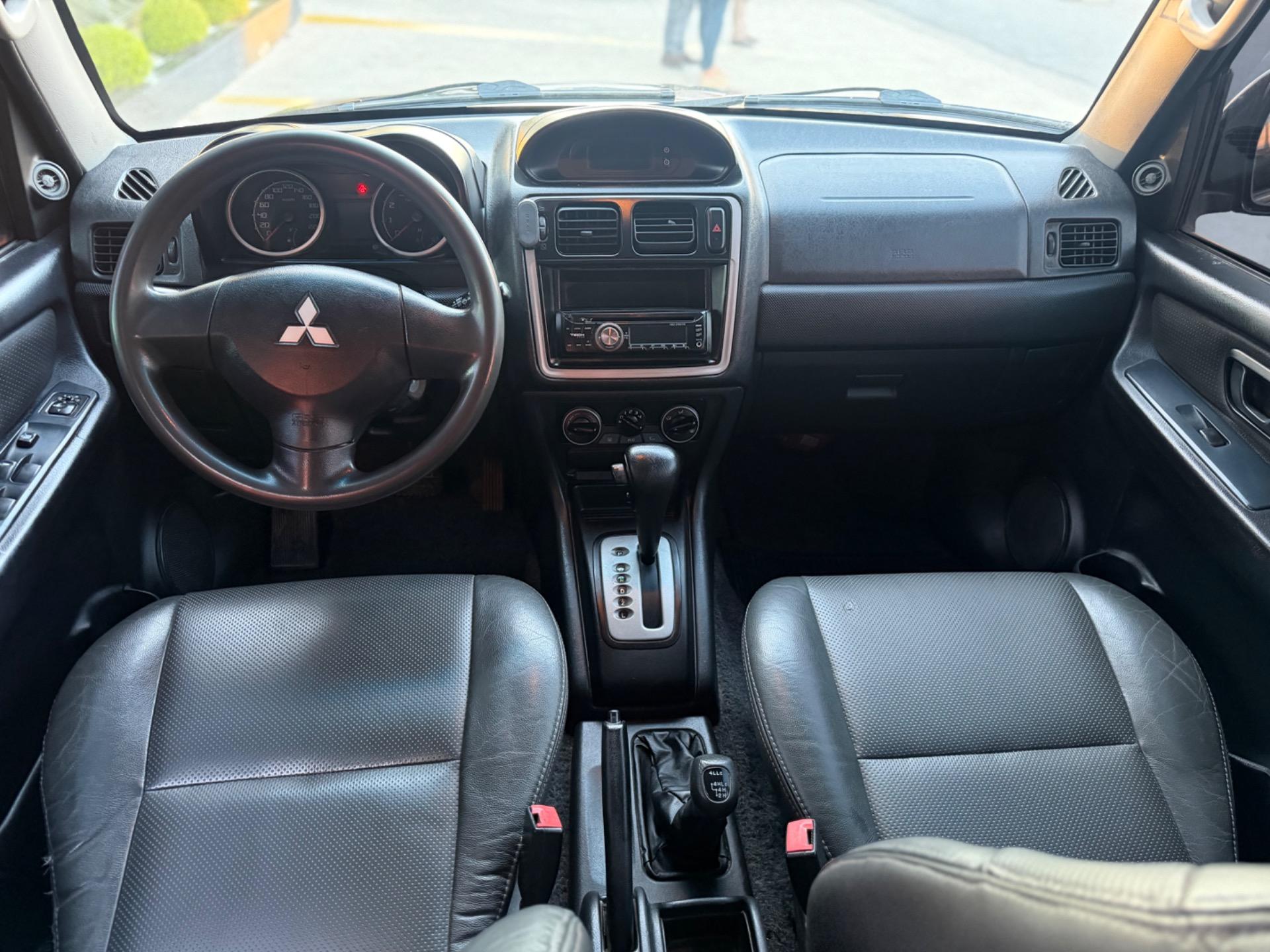 MITSUBISHI Pajero TR4 - Foto