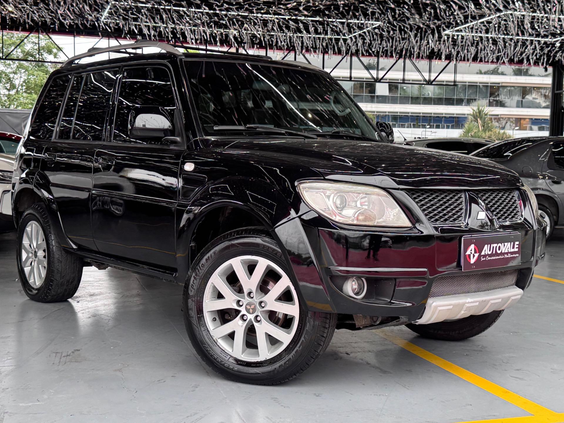 MITSUBISHI Pajero TR4 - Foto