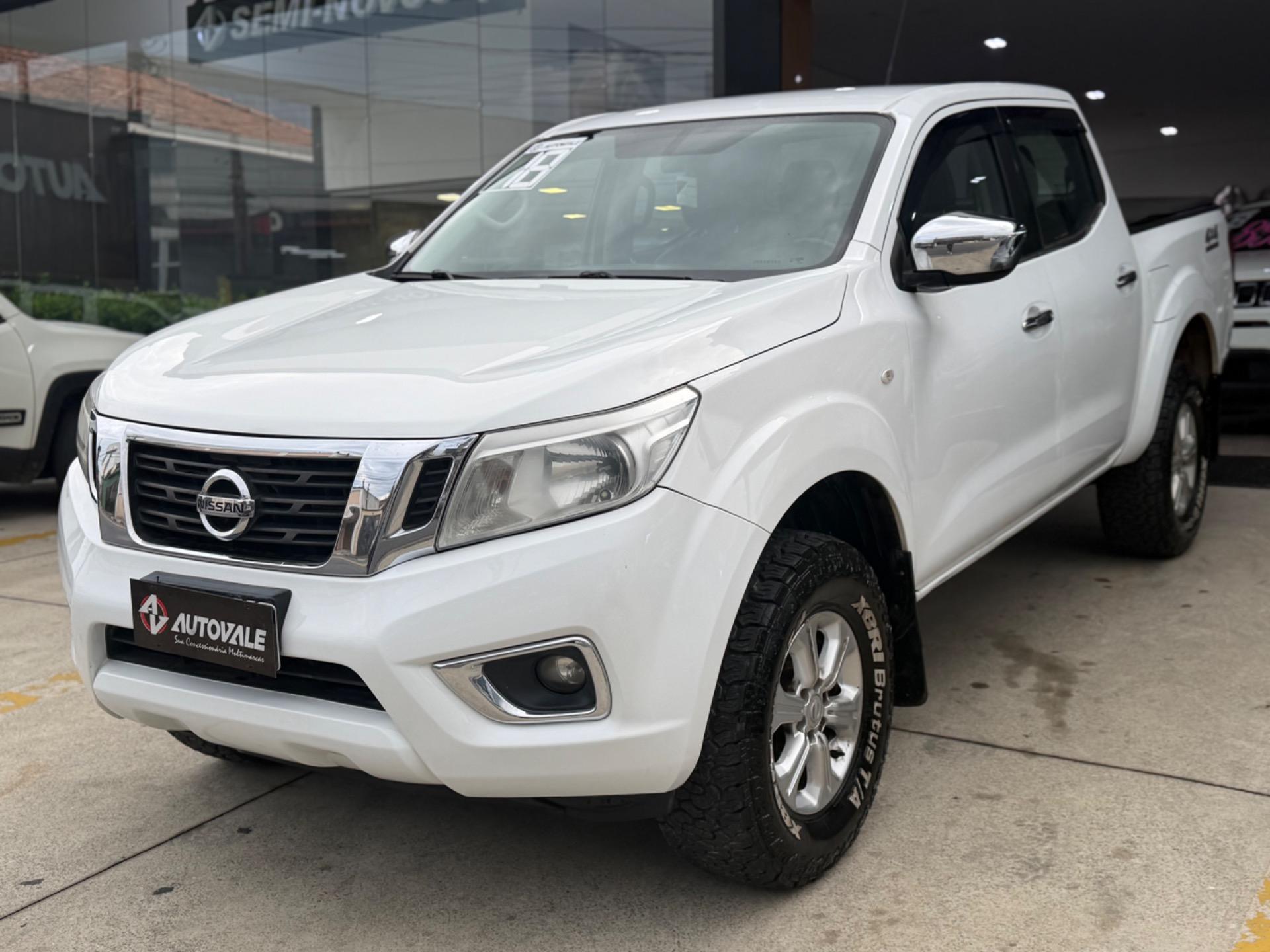NISSAN Frontier - Foto