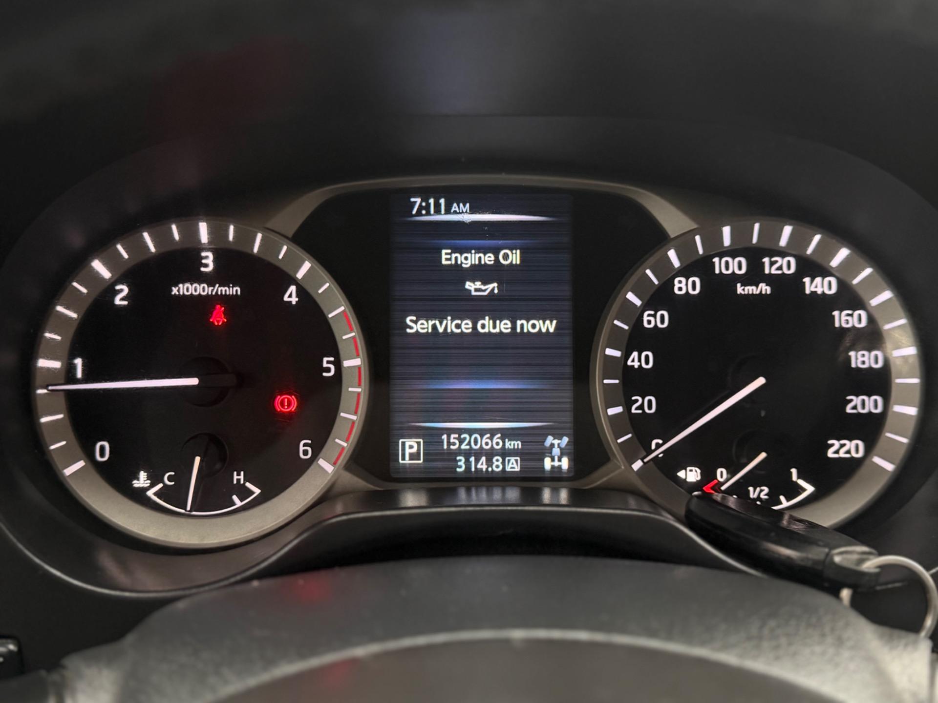 NISSAN Frontier - Foto