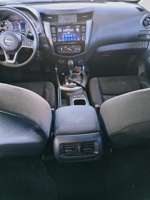 NISSAN Frontier - Foto