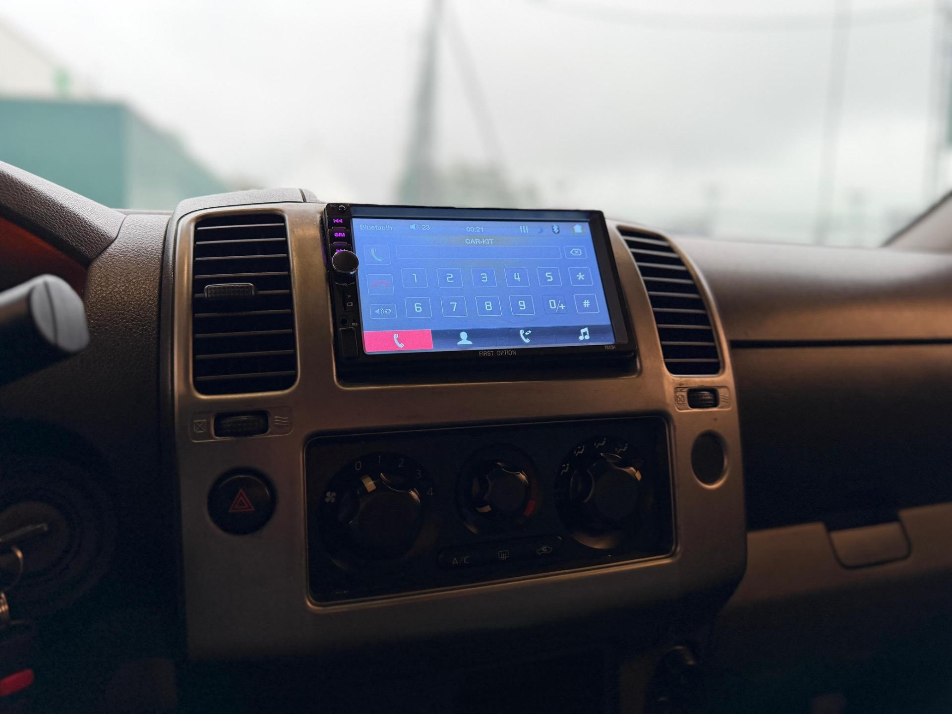 NISSAN Frontier - Foto