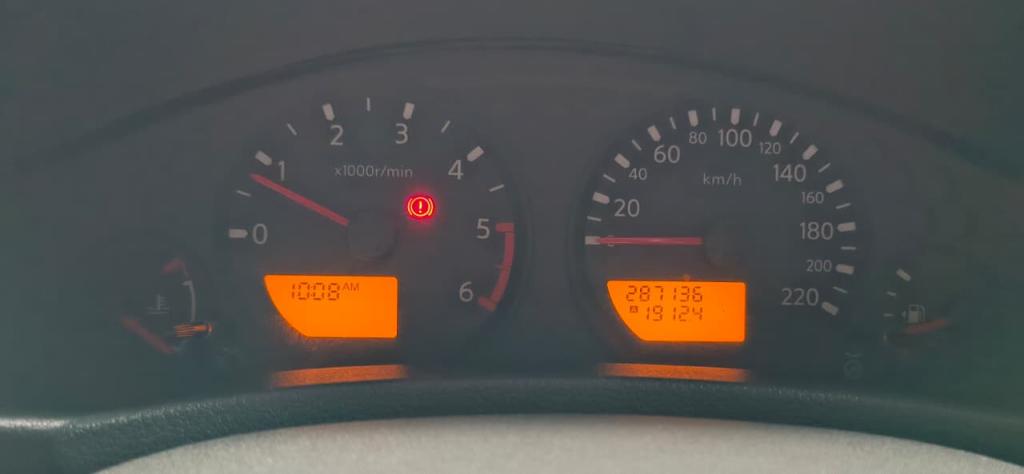 NISSAN Frontier - Foto