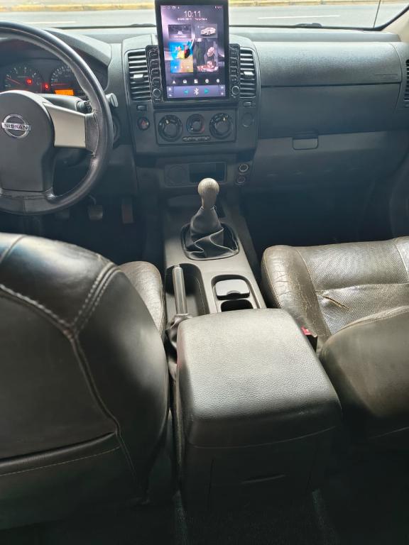 NISSAN Frontier - Foto