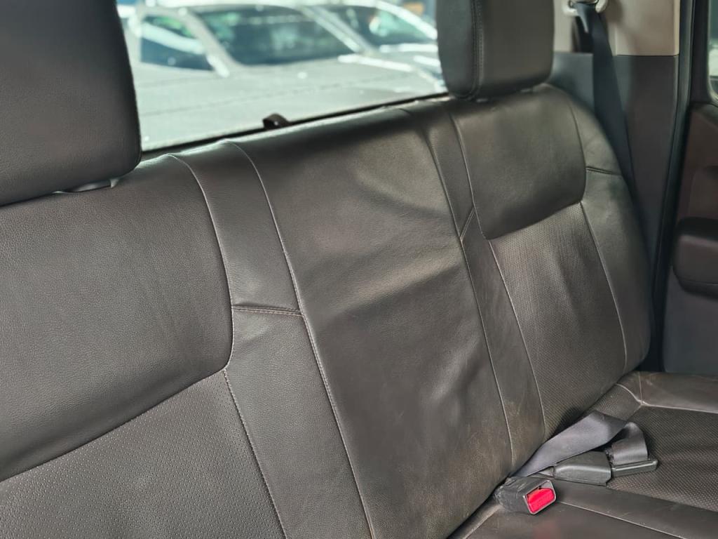 NISSAN Frontier - Foto