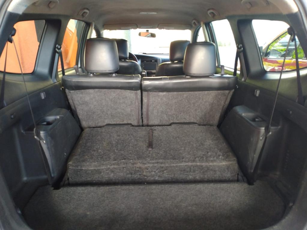 NISSAN Grand Livina - Foto