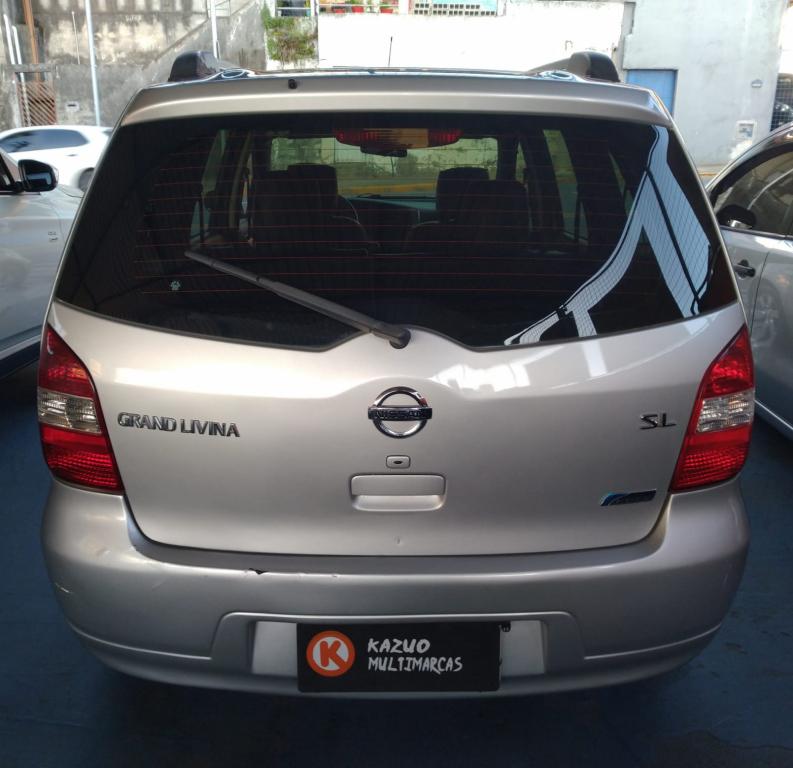 NISSAN Grand Livina - Foto