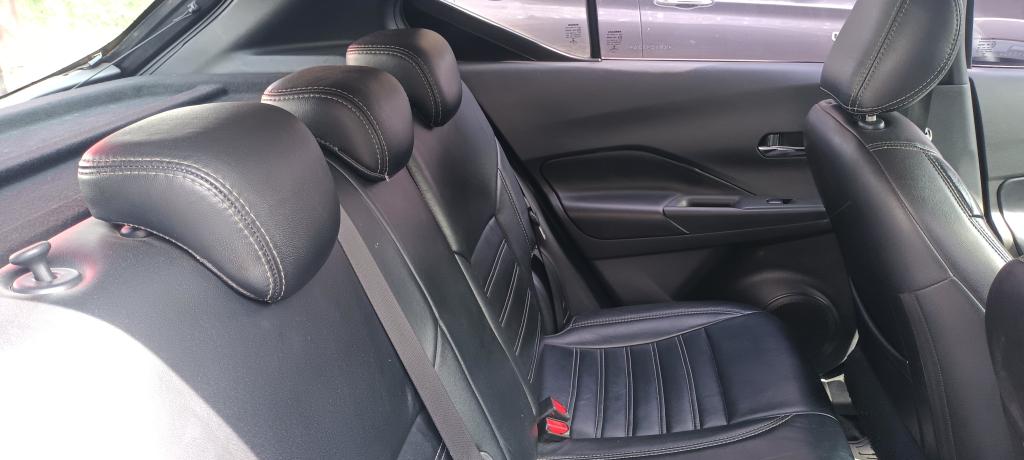 NISSAN Kicks - Miniatura