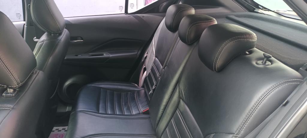 NISSAN Kicks - Miniatura