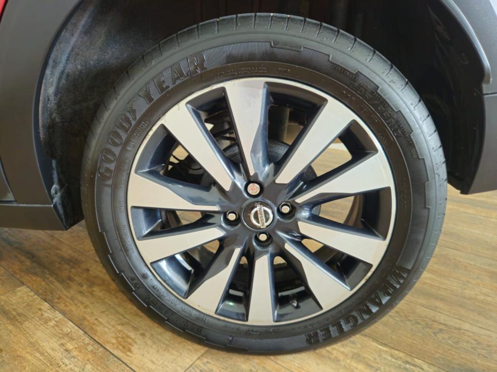 NISSAN Kicks - Foto