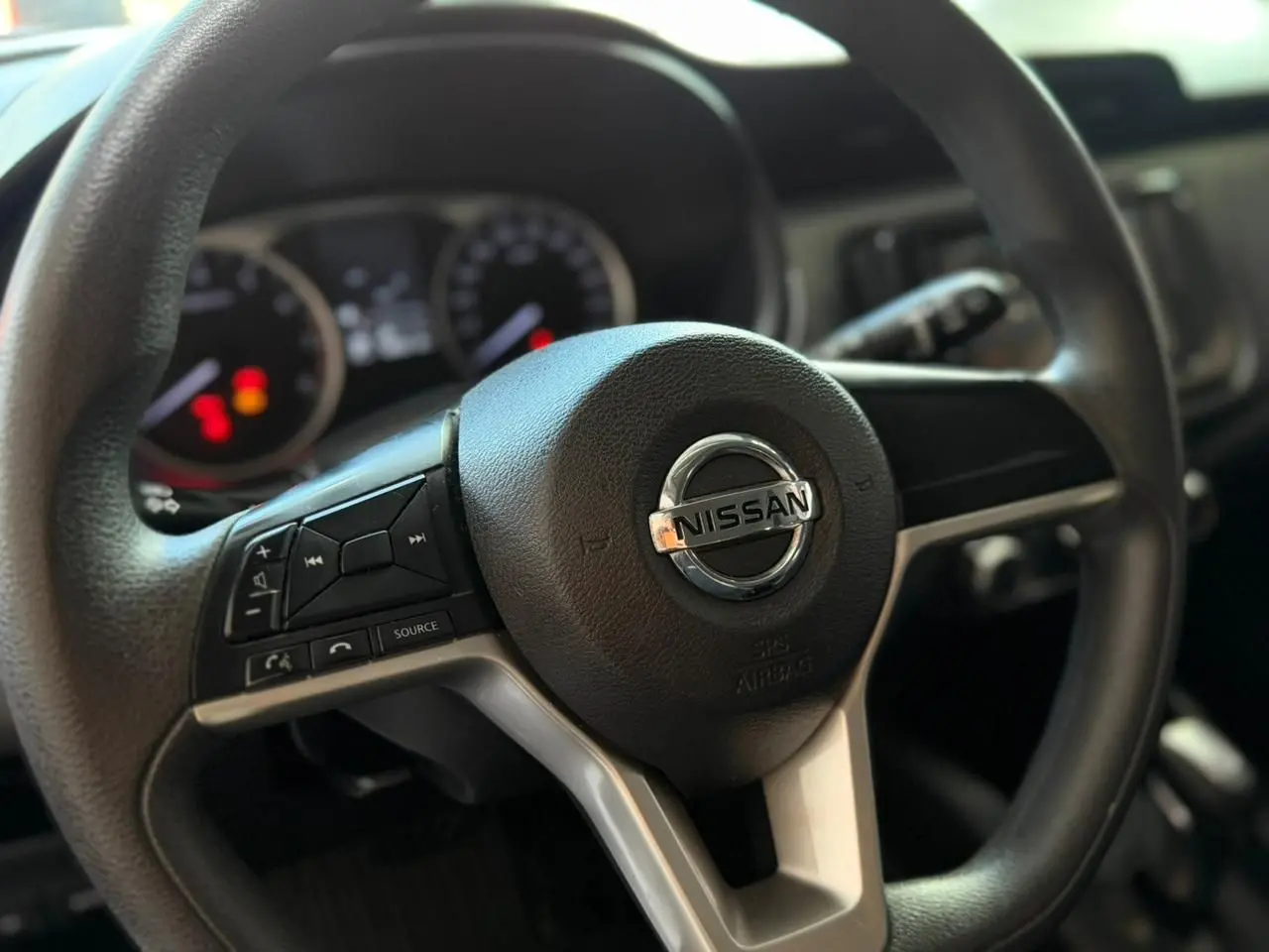 NISSAN Kicks - Foto