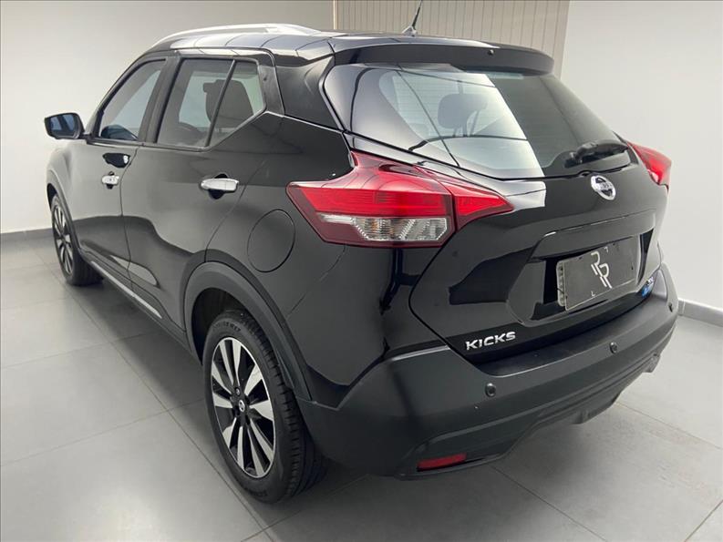 NISSAN Kicks - Foto