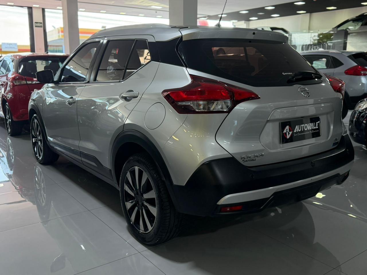 NISSAN Kicks - Foto