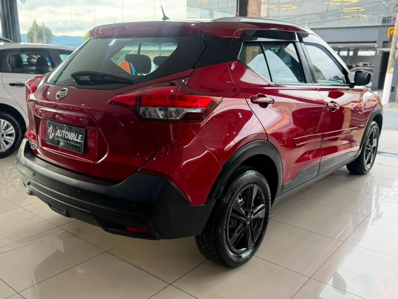 NISSAN Kicks - Foto