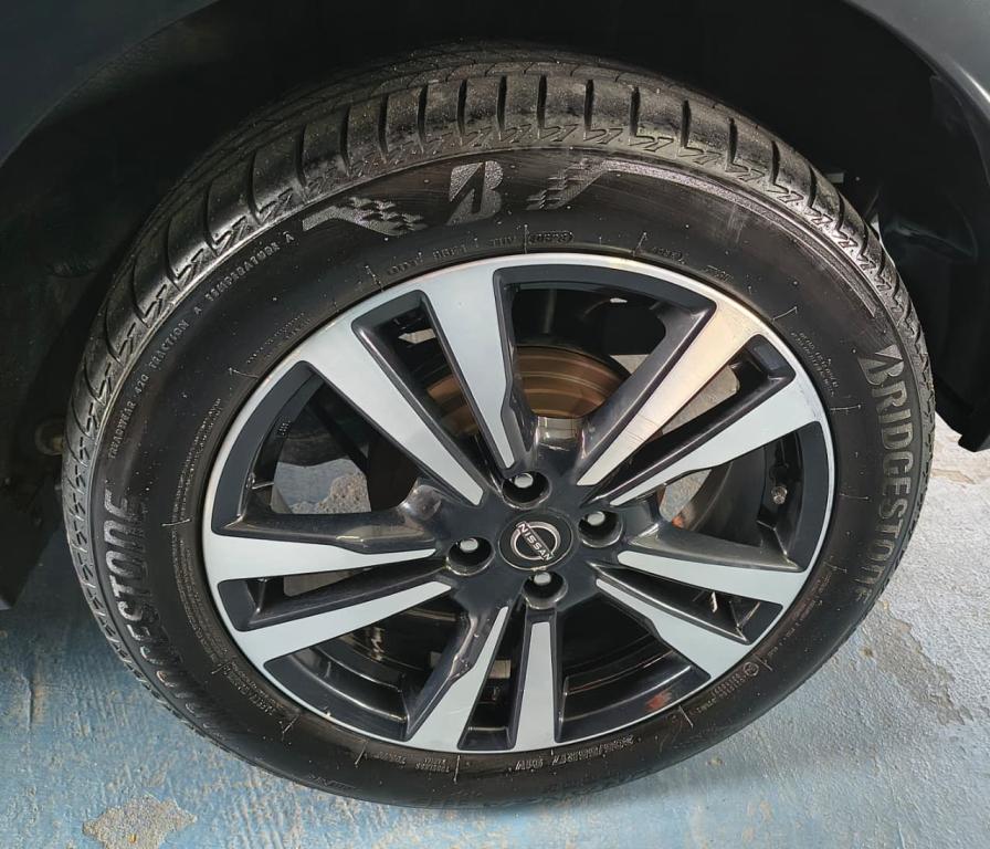 NISSAN Kicks - Foto