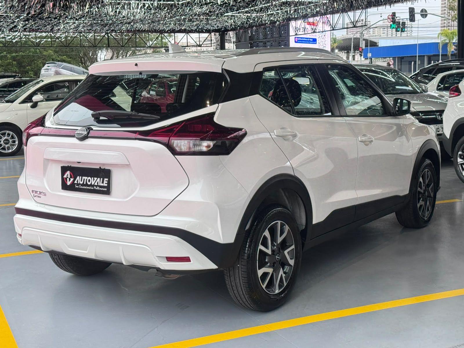 NISSAN Kicks - Foto