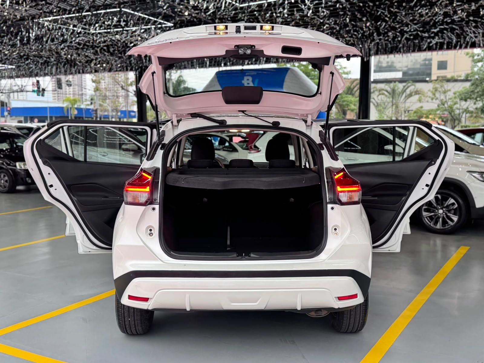 NISSAN Kicks - Foto