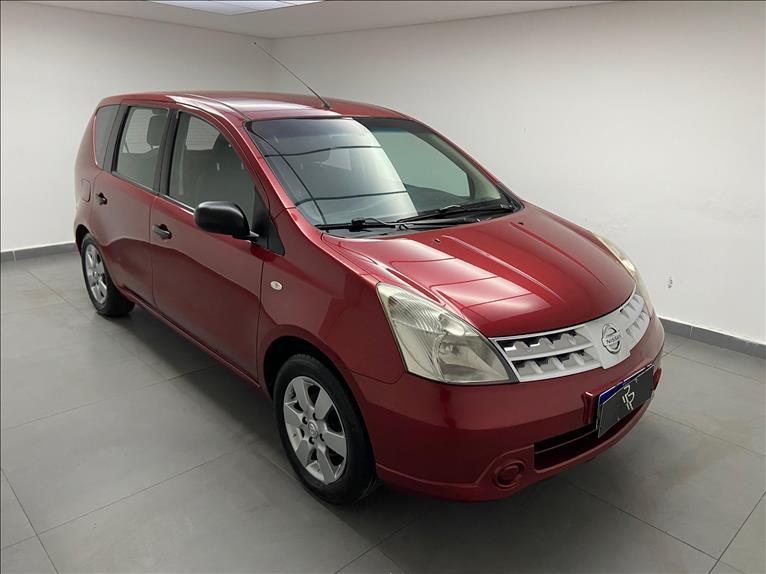 NISSAN Livina