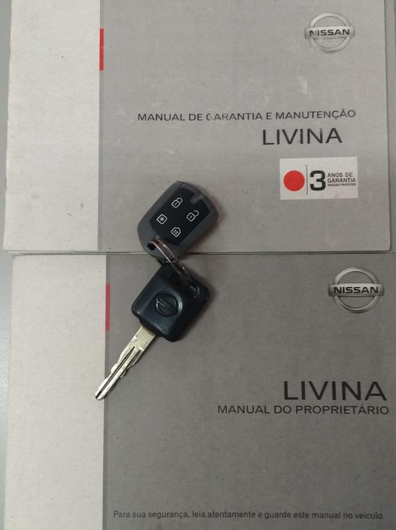 NISSAN Livina - Miniatura
