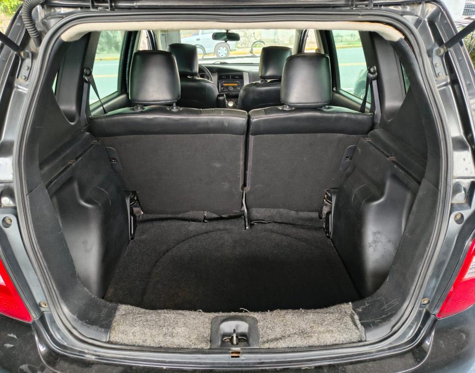 NISSAN Livina - Foto