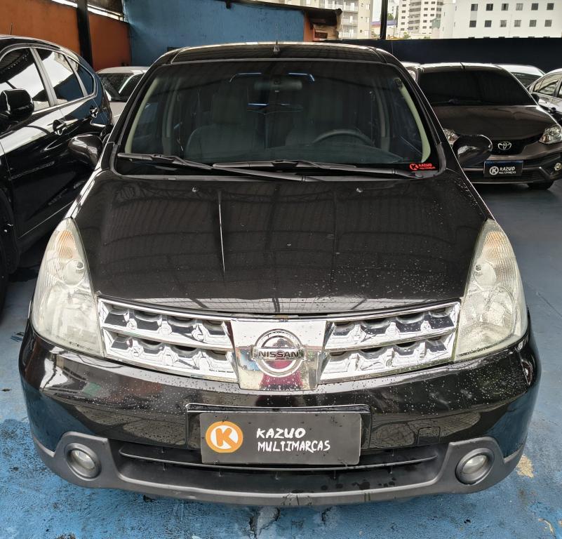 NISSAN Livina - Foto