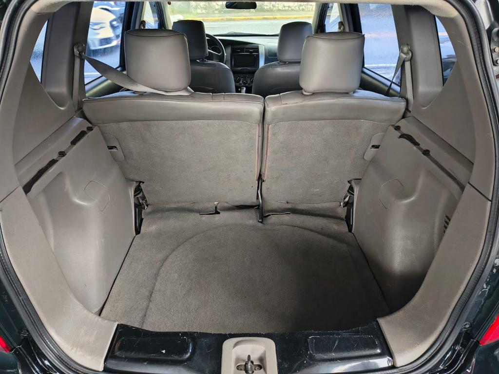 NISSAN Livina - Foto