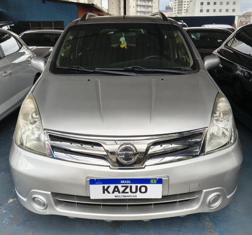 NISSAN Livina - Foto