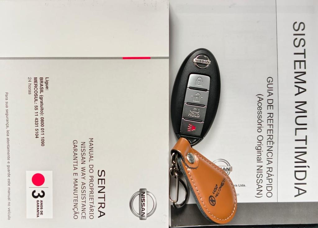 NISSAN Sentra - Foto