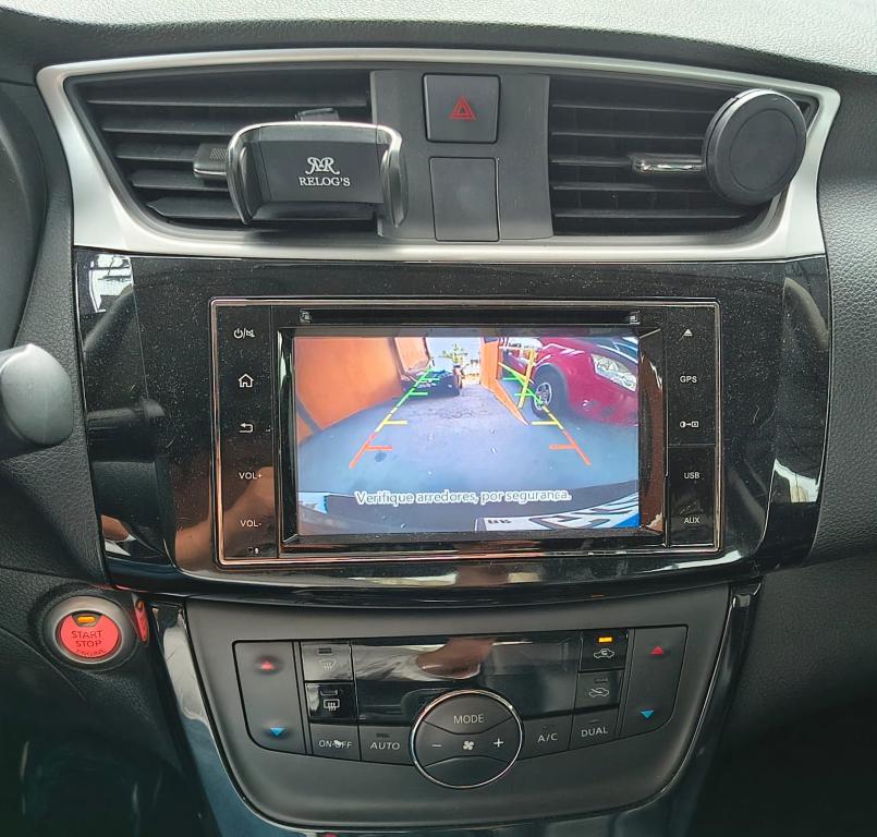 NISSAN Sentra - Foto