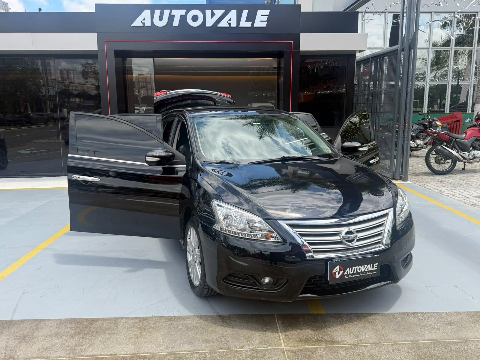 NISSAN Sentra - Foto