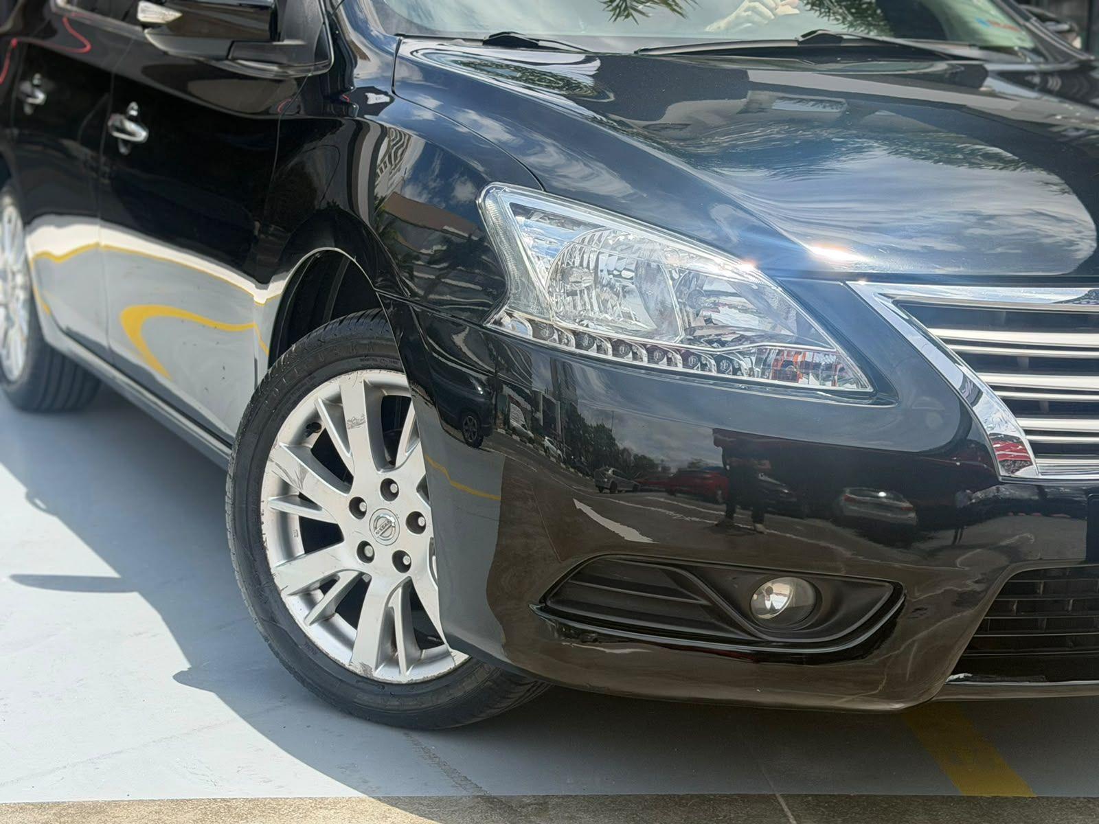 NISSAN Sentra - Foto