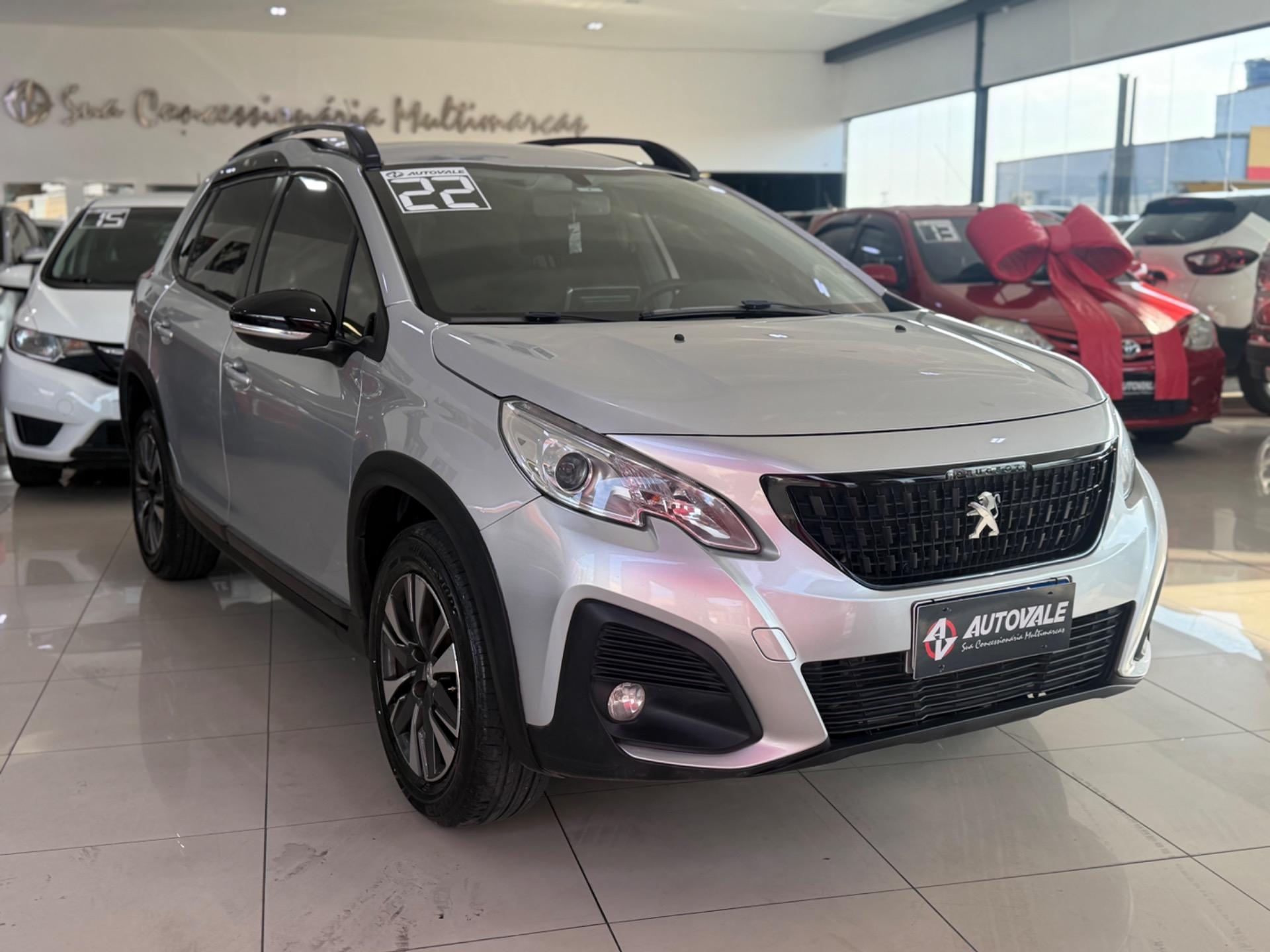 PEUGEOT 2008 - Foto