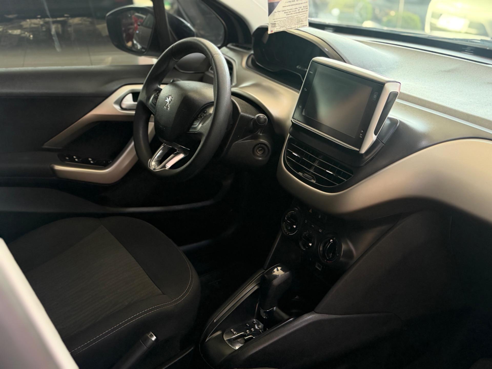 PEUGEOT 2008 - Foto