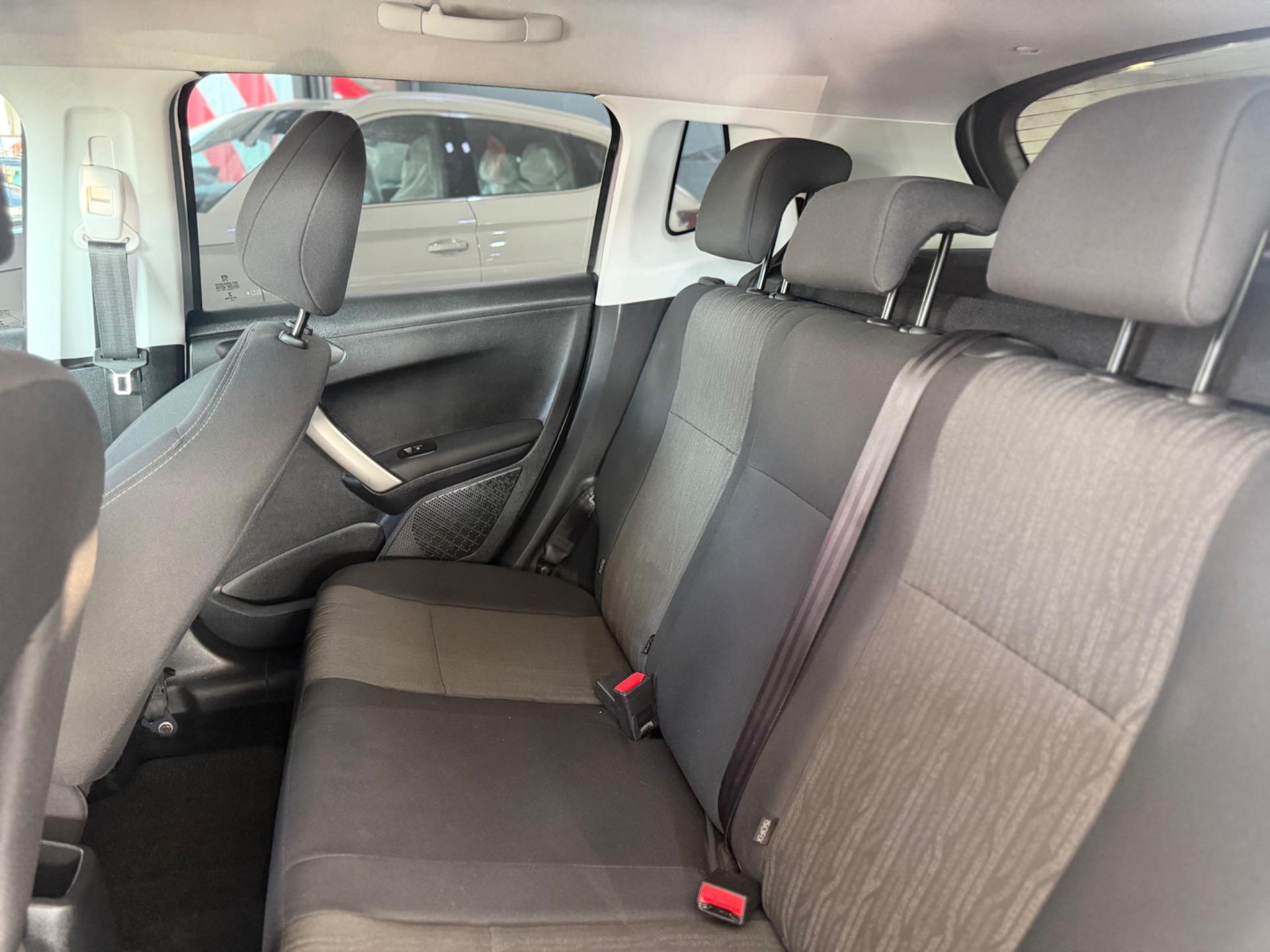 PEUGEOT 2008 - Foto