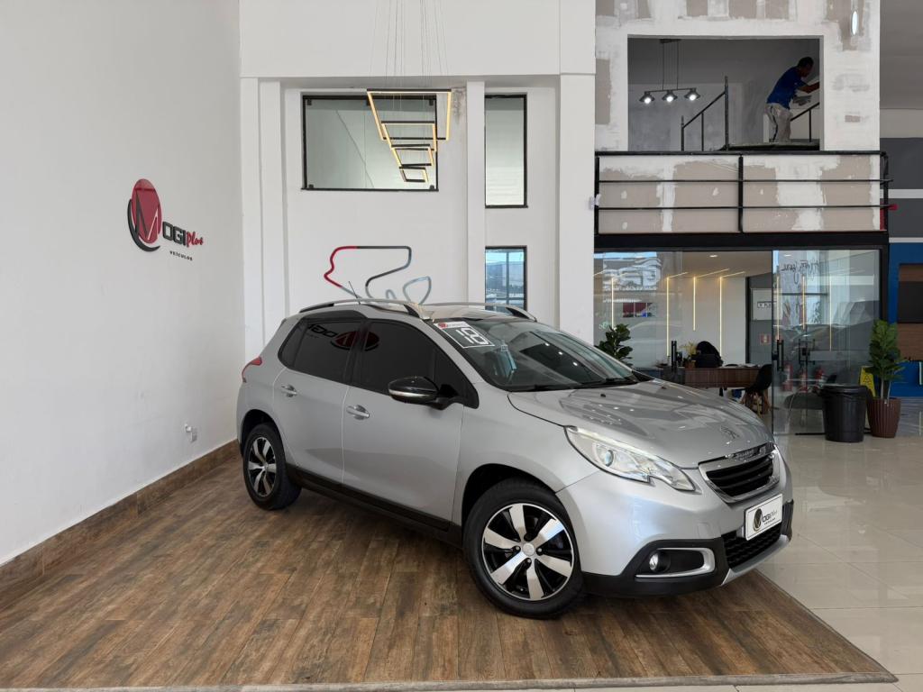 PEUGEOT 2008 - Foto