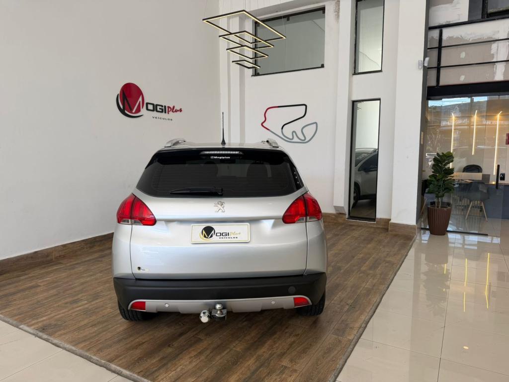 PEUGEOT 2008 - Foto