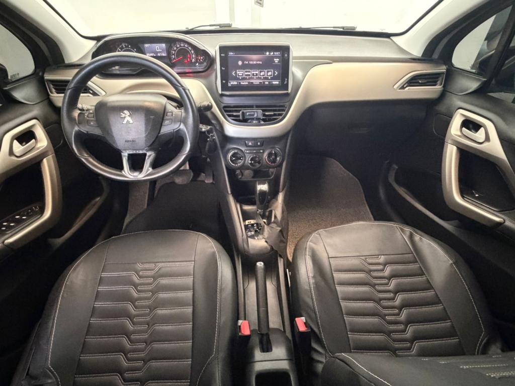 PEUGEOT 2008 - Foto
