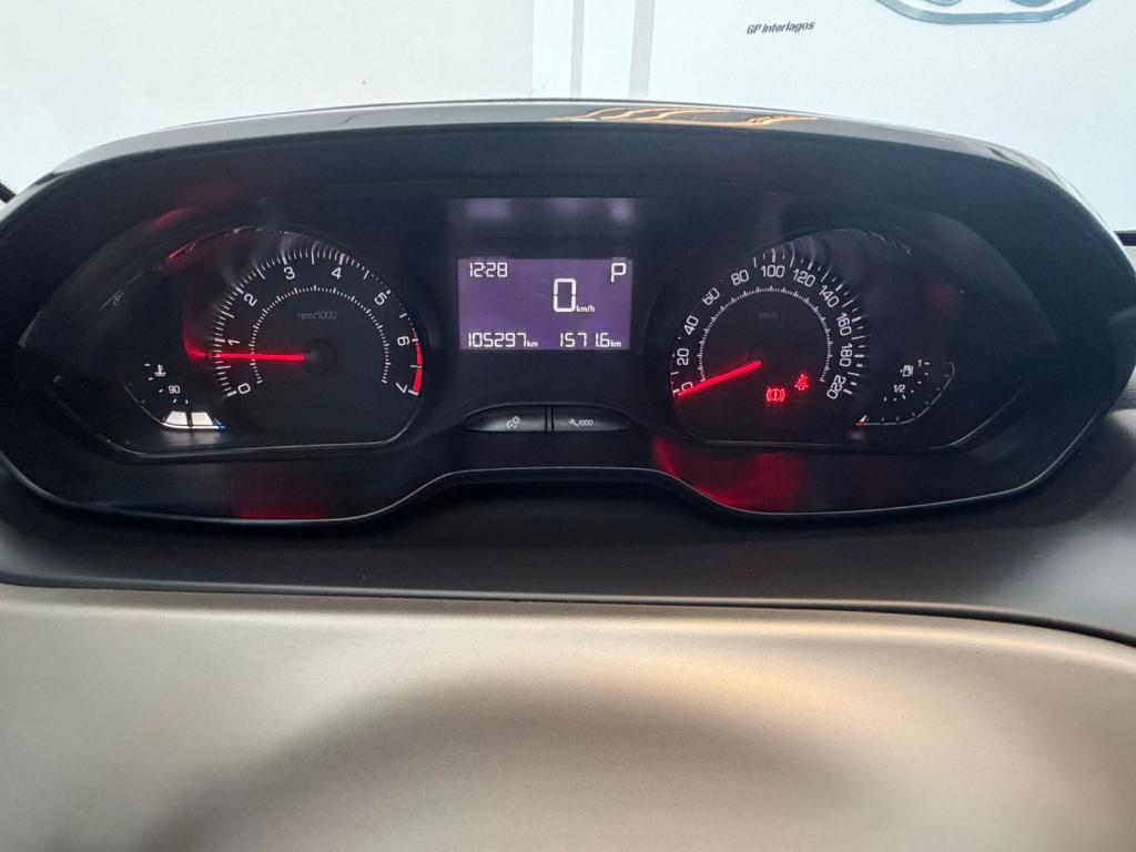 PEUGEOT 2008 - Foto