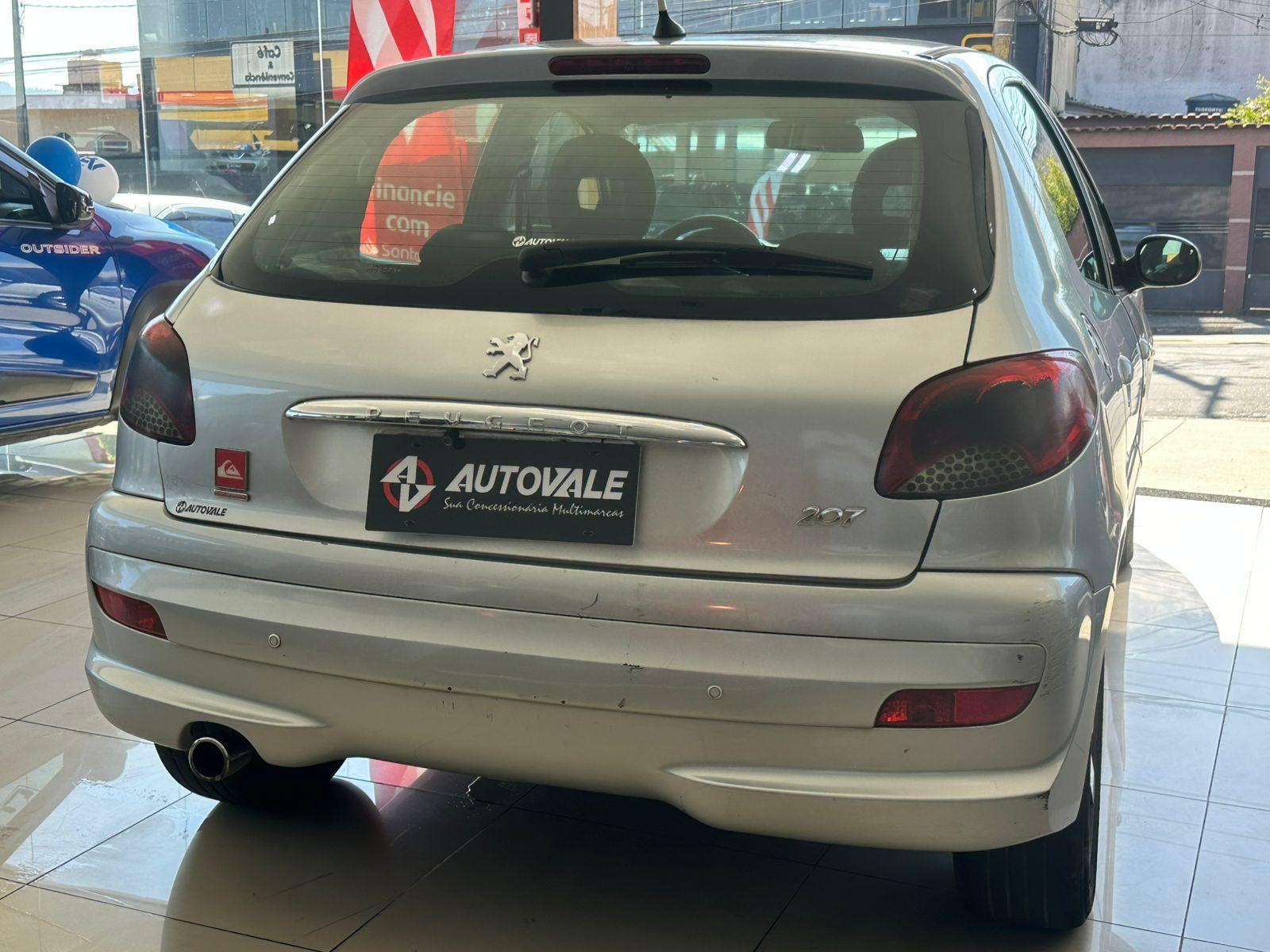PEUGEOT 207 Hatch - Foto