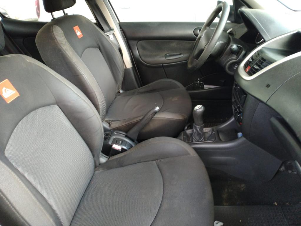 PEUGEOT 207 Hatch - Foto
