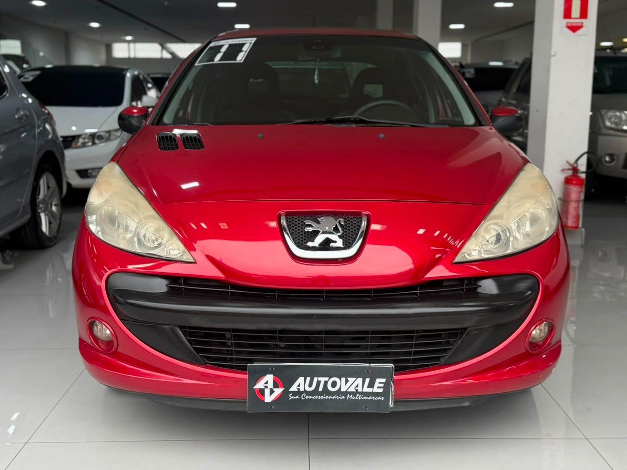 PEUGEOT 207 Hatch - Foto