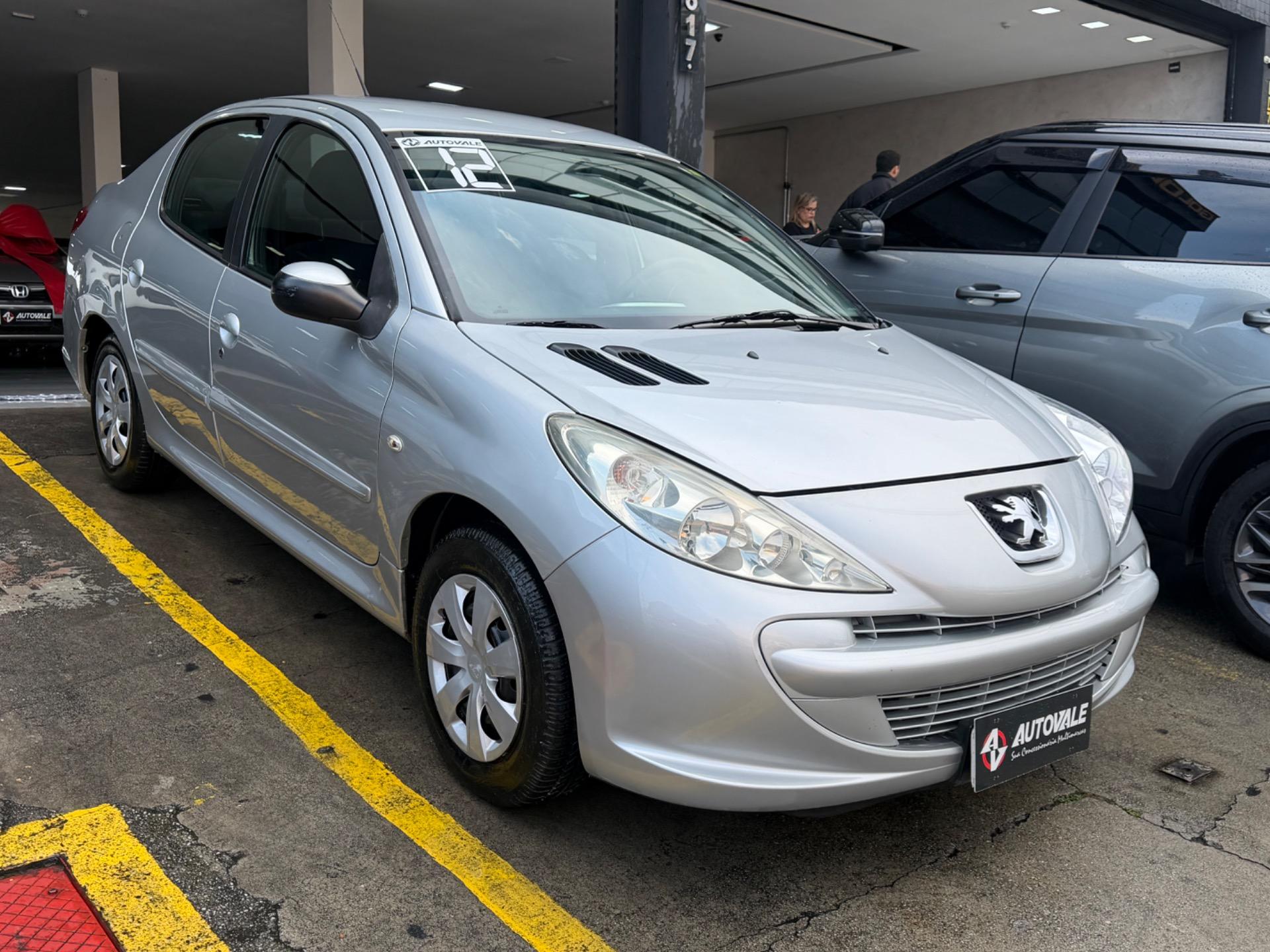 PEUGEOT 207 Hatch