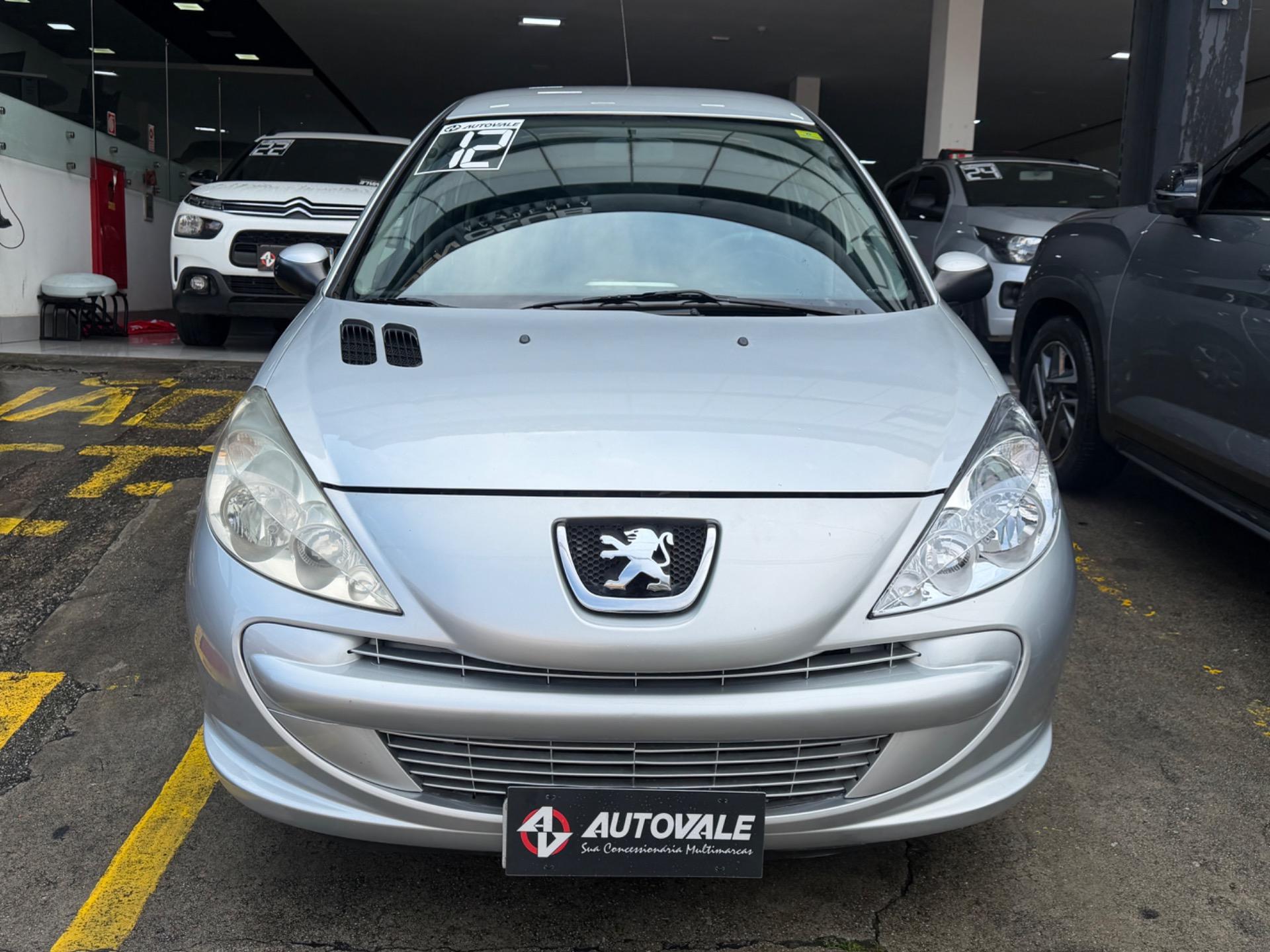 PEUGEOT 207 Hatch - Foto