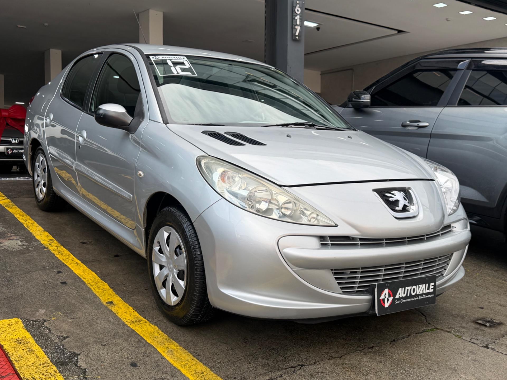 PEUGEOT 207 Hatch - Foto