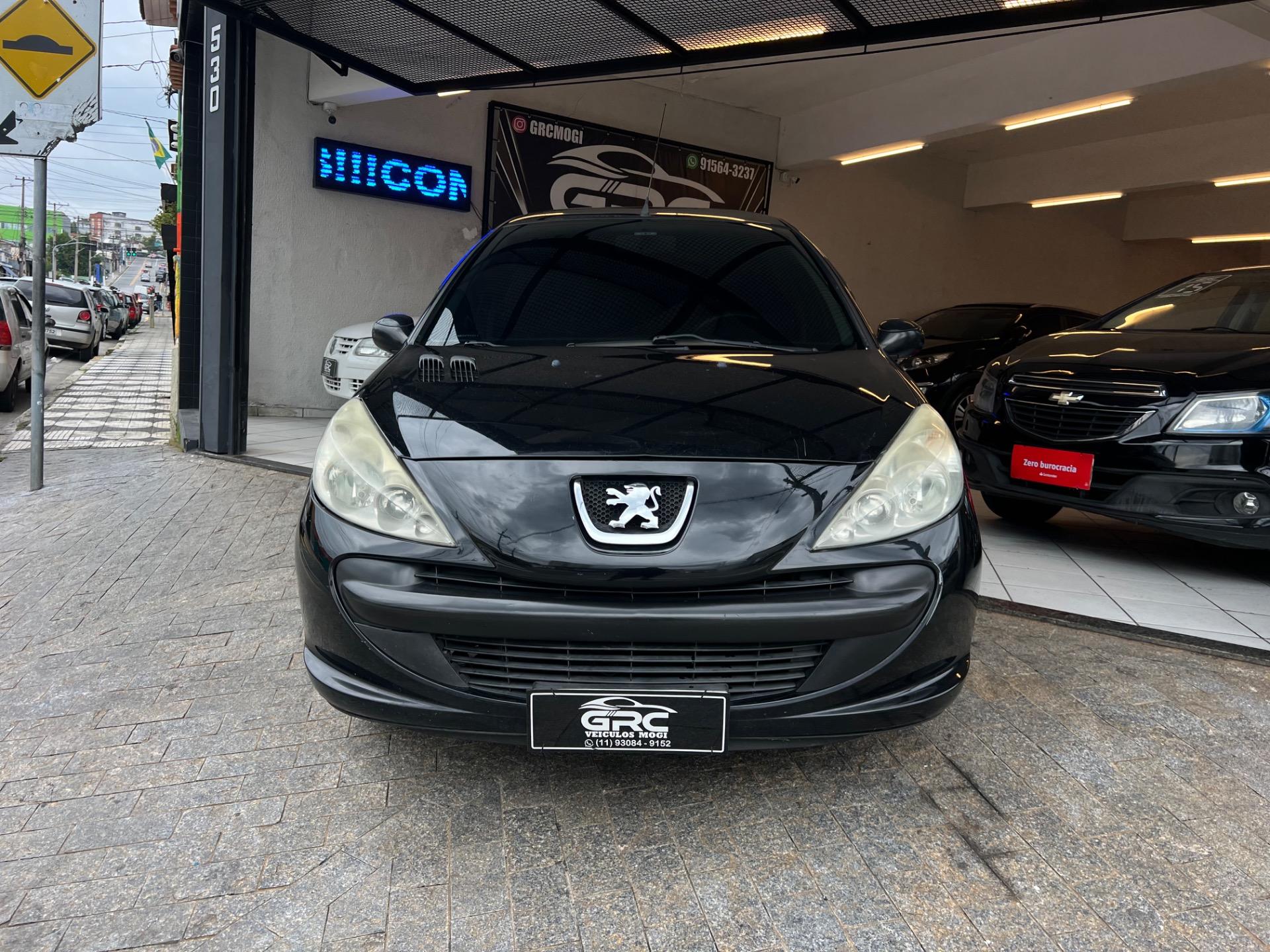PEUGEOT 207 Hatch - Foto