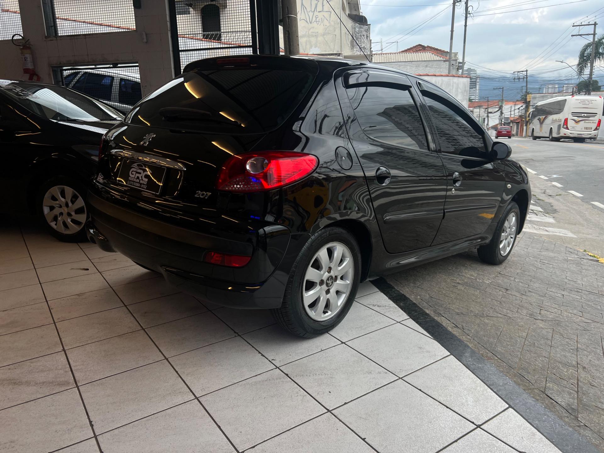 PEUGEOT 207 Hatch - Foto