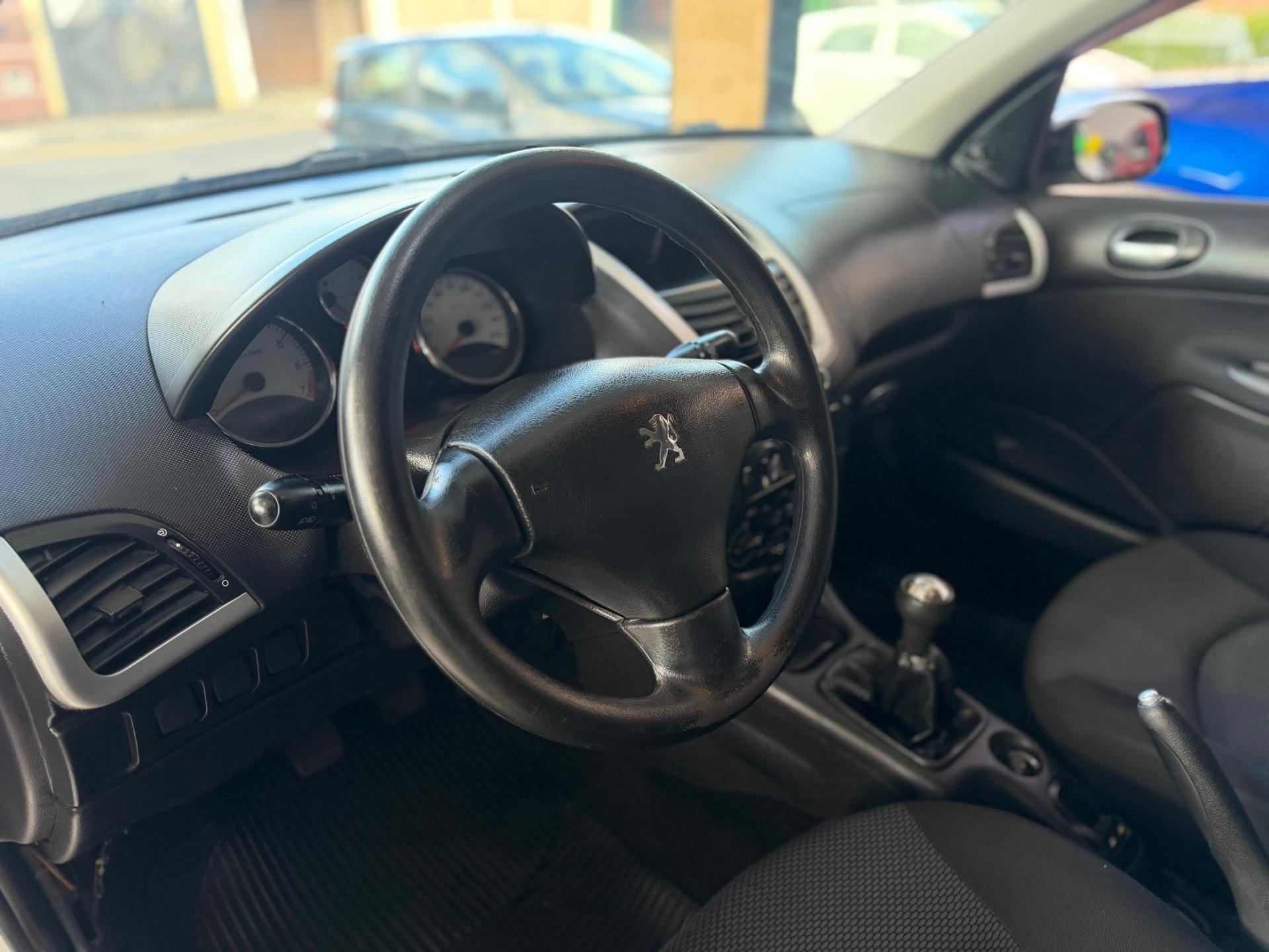 PEUGEOT 207 SW - Foto