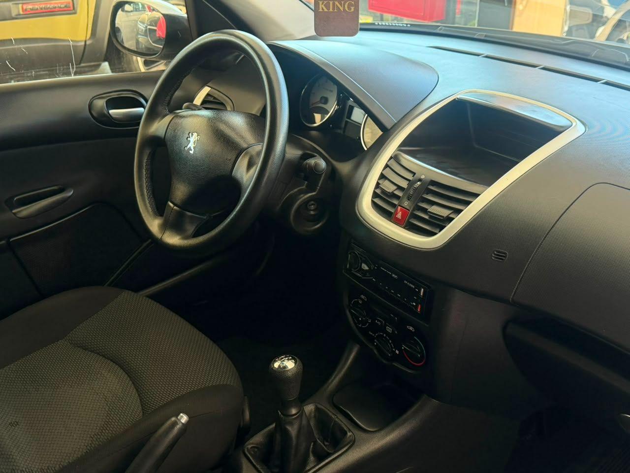 PEUGEOT 207 SW - Foto