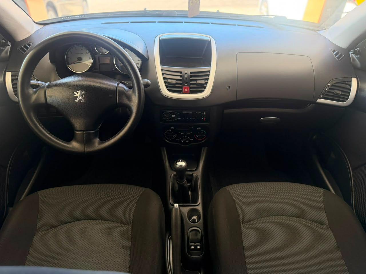 PEUGEOT 207 SW - Foto
