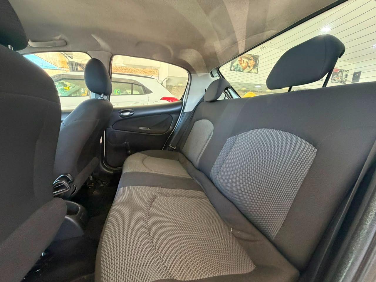 PEUGEOT 207 SW - Foto